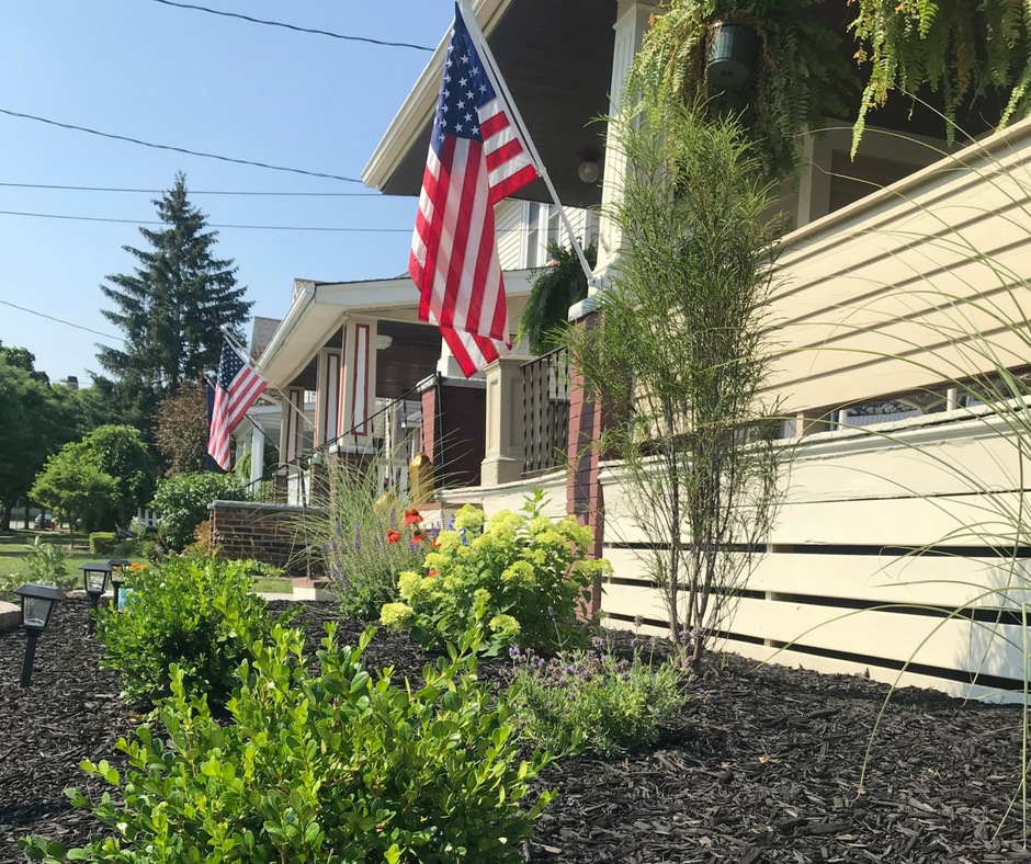 13House Tour - Front Landscape - bee life blog